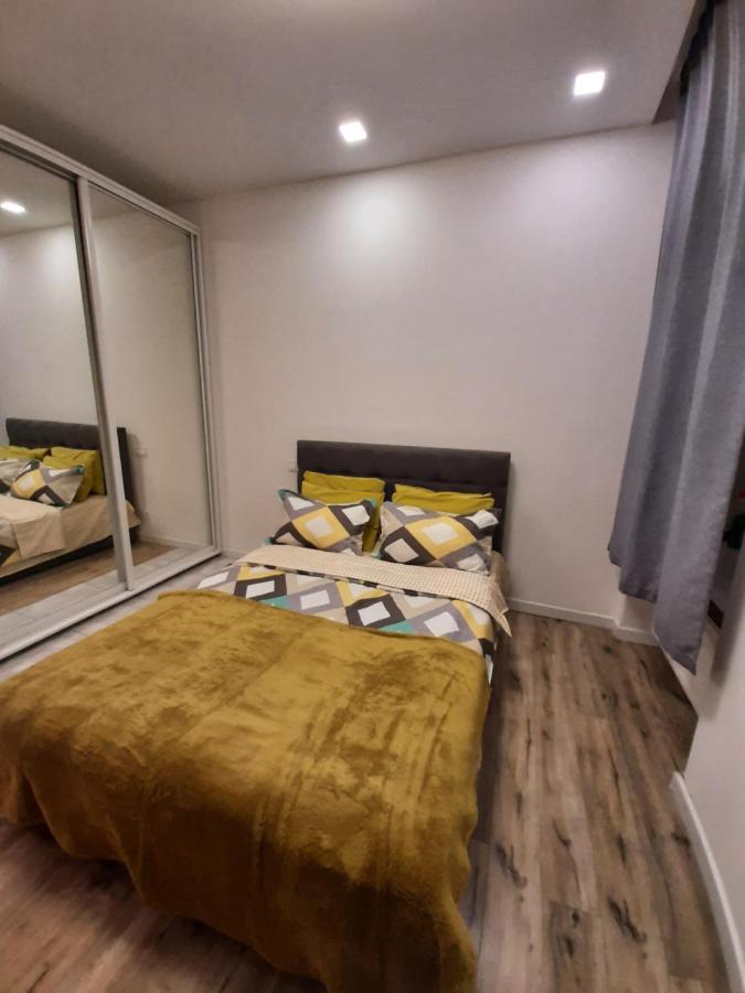 Apartment сучасний стиль і комфорт в центрі львова *